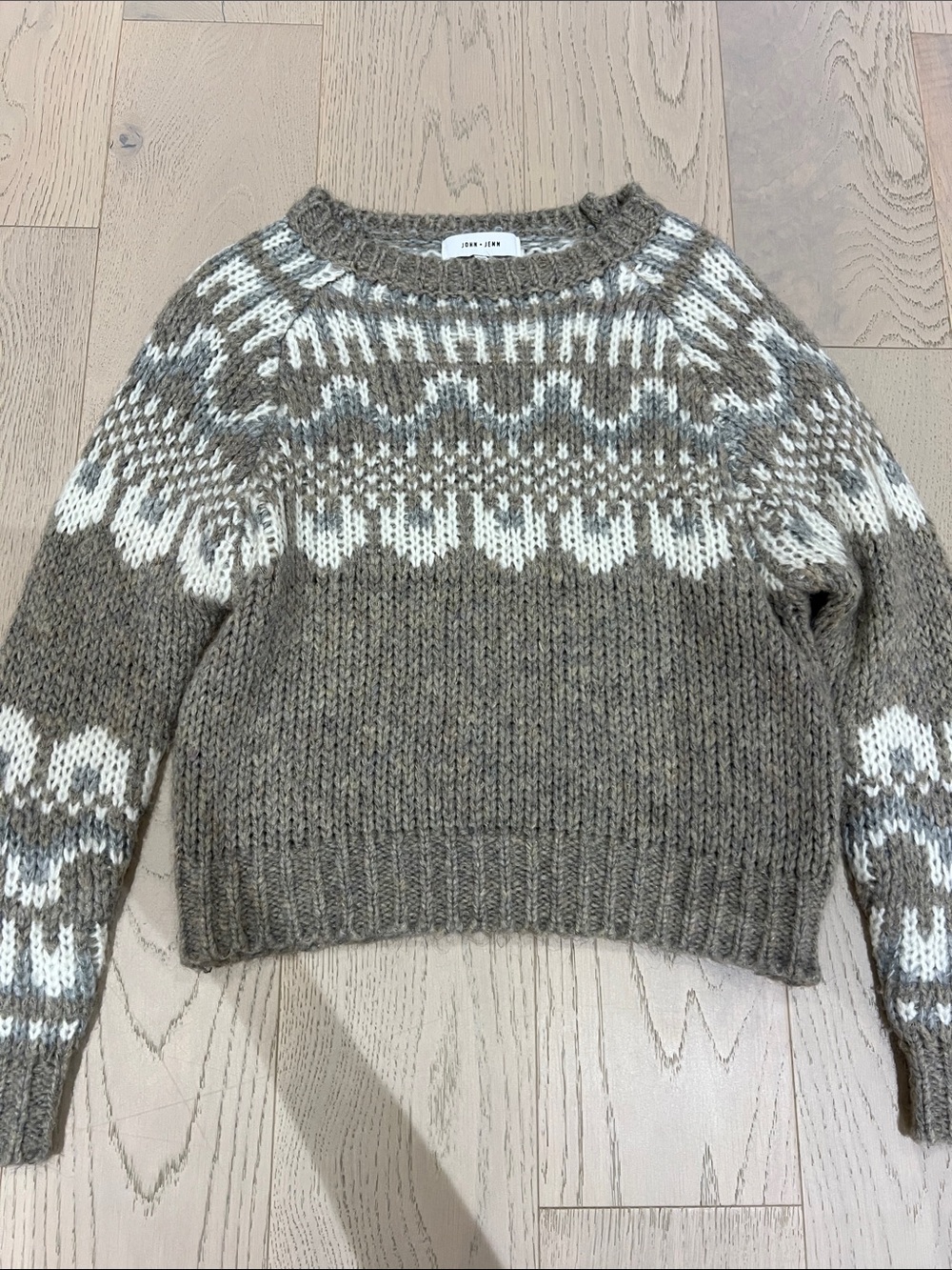 Zara Beige & White Fair Isle Knit Sweater